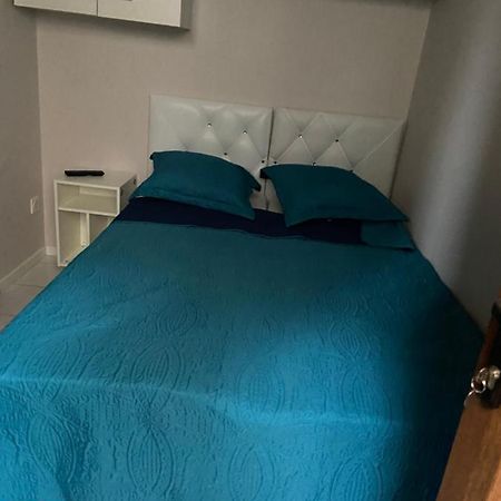 Rent Appart - La Garenne Colombes Buitenkant foto