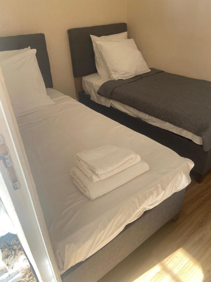 Rent Appart - La Garenne Colombes Buitenkant foto